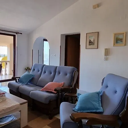 Апартаменты Elida: