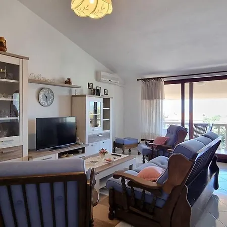 Elida: Апартаменты Медулин